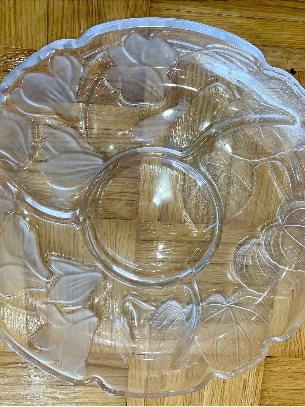 Vintage Clear Glass Floral Serving Bowl - Classic Home Dining